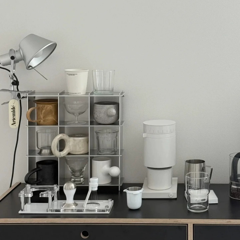 Minimalistyczna półka na kubki – Kitchen Appliances Shelves recenzja i cena