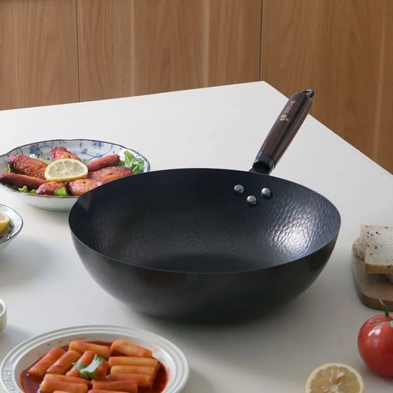 Patelnia wok ze stali węglowej – Wok Electric Flat recenzja i cena